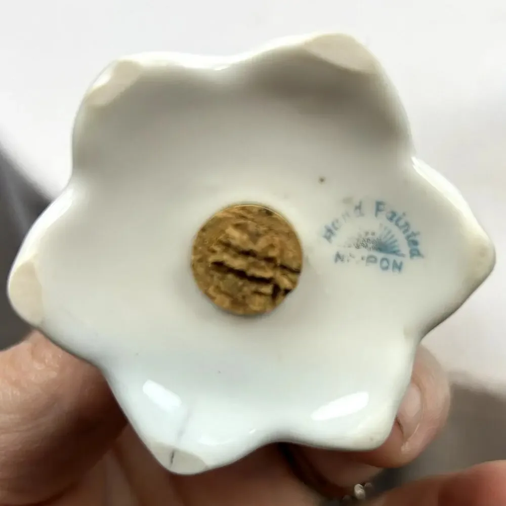 SKU2715 Vintage Royal Sealy Salt & Pepper Shakers Japan Fruit Porcelain 3.5